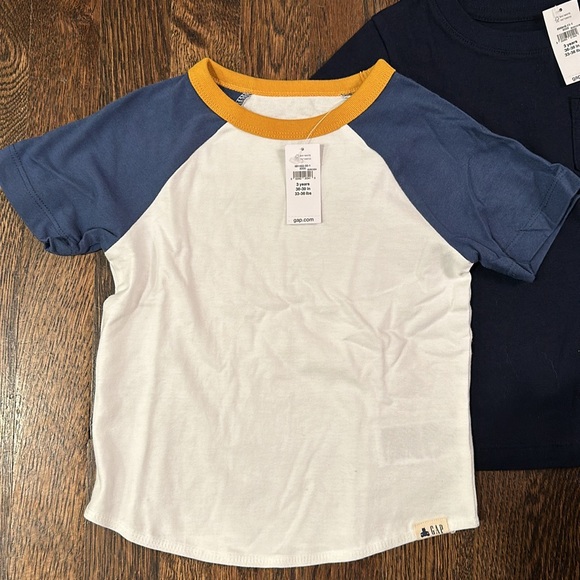 4 3T Gap Boys T-Shirts NWT - Picture 2 of 5